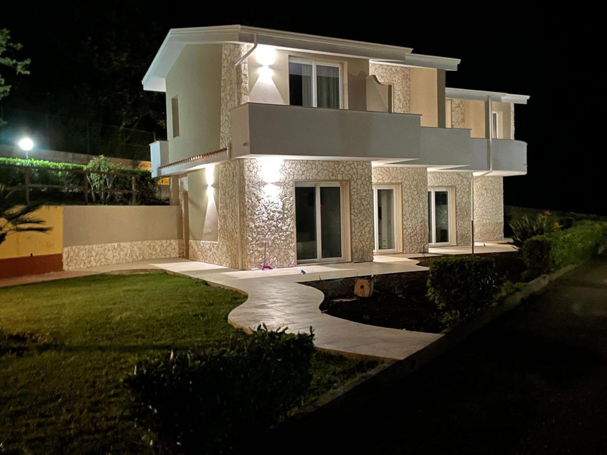 Borgo San Cosmo Tropea Bed and Breakfast Brattiro Exteriör bild