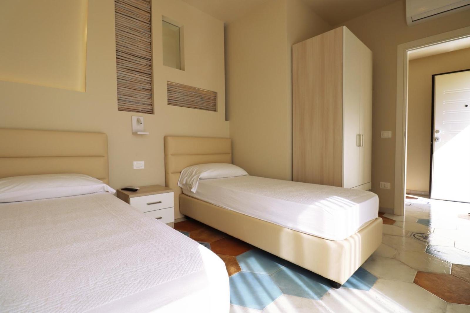 Borgo San Cosmo Tropea Bed and Breakfast Brattiro Exteriör bild